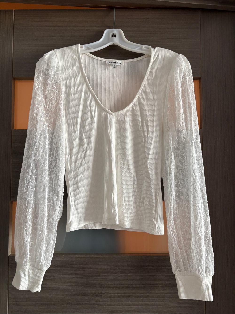 Heartloom Denise White Lace Sleeve Top - Medium
